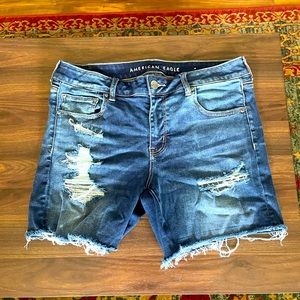 American Eagle Distressed Women’s Shorts- Size 14